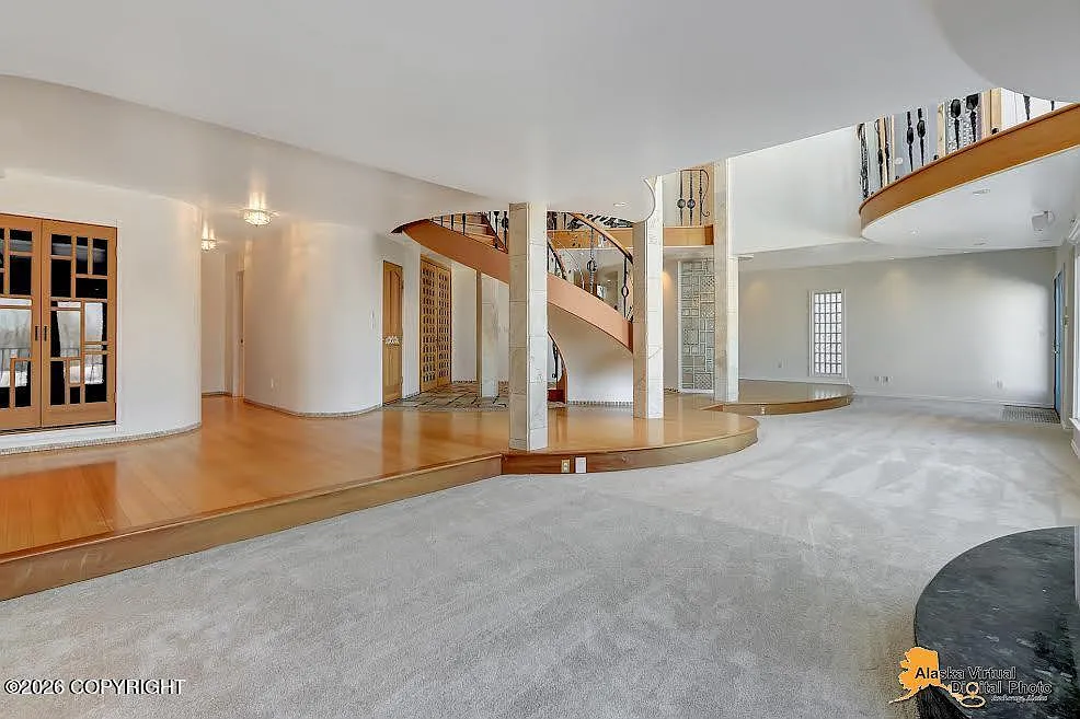 4 bed, 3.5 bath, 3208 sqft, $7,500 — Photo 4
