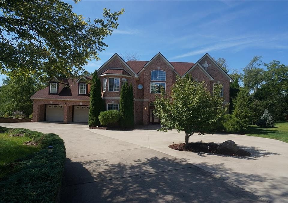 1st image of 500 E Baili Ct