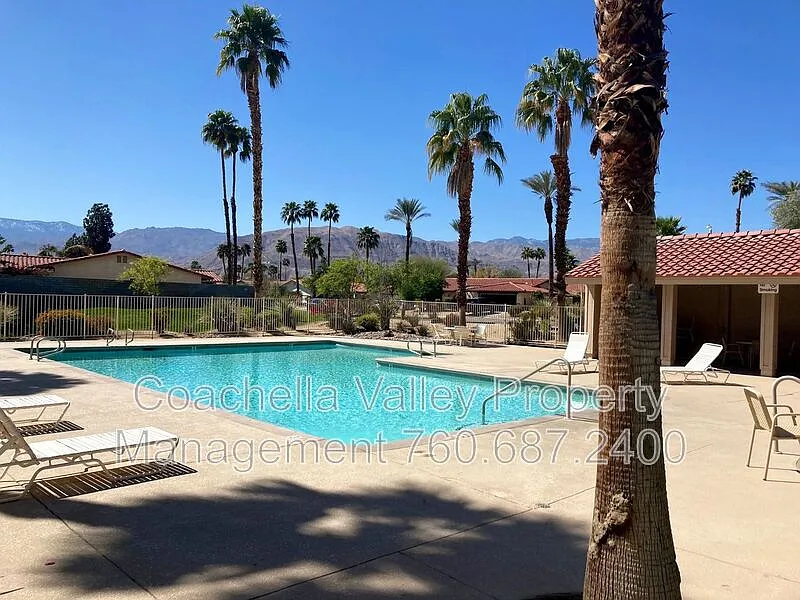3 bed, 2.0 bath, 1712 sqft, $2,495 — Photo 3