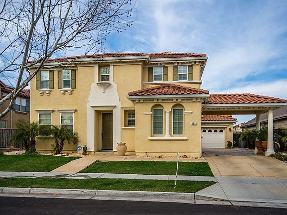 2nd image of 2675 Briscoe Pl