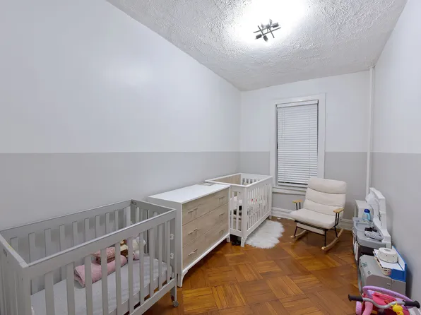 91 Webster Avenue image 10 of 13