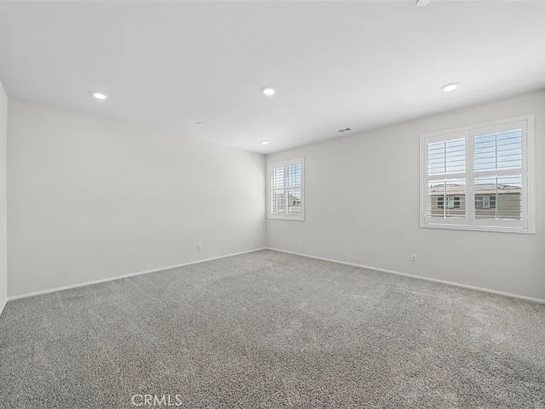 32839 Waylon Ct — Photo 22