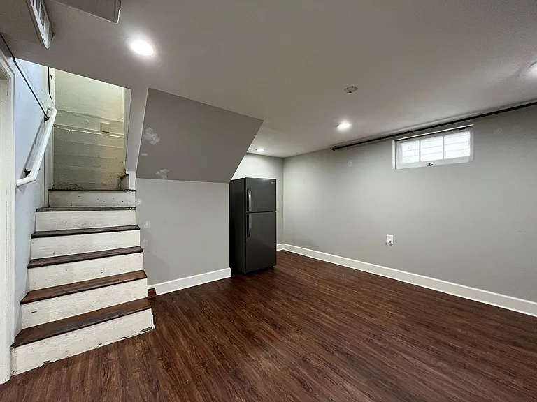1723 NE 60th Ave — Photo 44