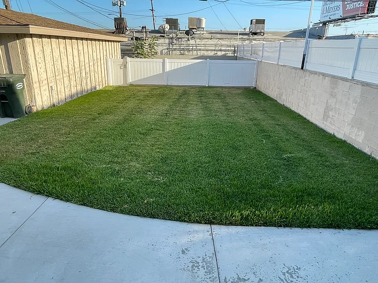 12705 S Harvard Blvd — Photo 11