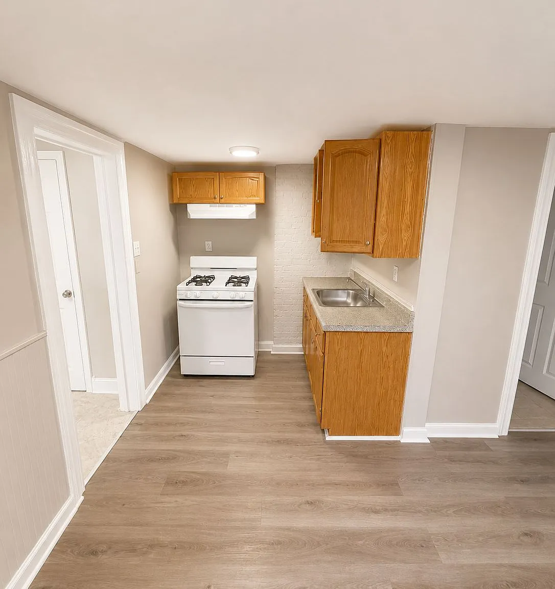 3 bed, $1,745 — Photo 2