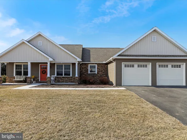 659 Warm Spring Rd, Chambersburg, PA 17202