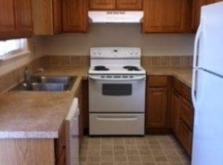 Avalon Court Apartments, Kennewick, WA 99336