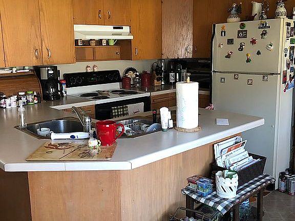 4th image of 1047 28th St S #1049