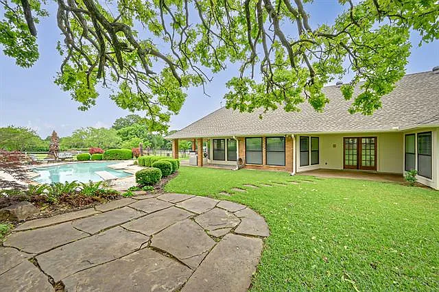 6340 Grauton Dr — Photo 79