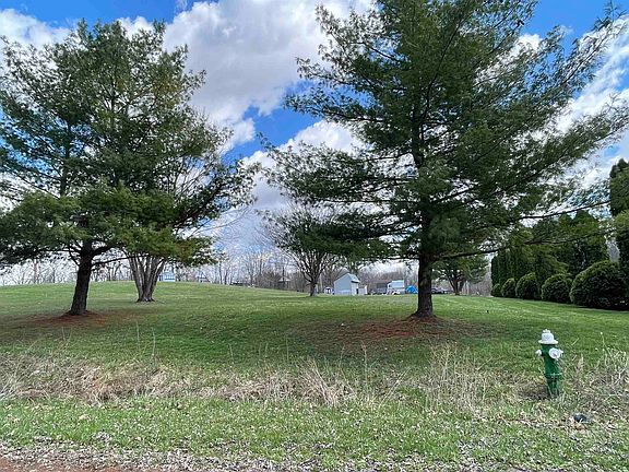 5th image of 1678 E County Road 150 N