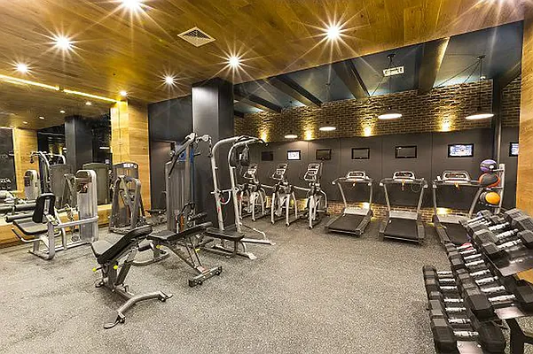 Rented by The KCI Group | media 8