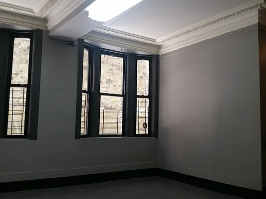 Rented by Lang Realty LLC | media 6