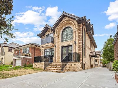 154-23 28th Ave, Flushing, NY, 11354