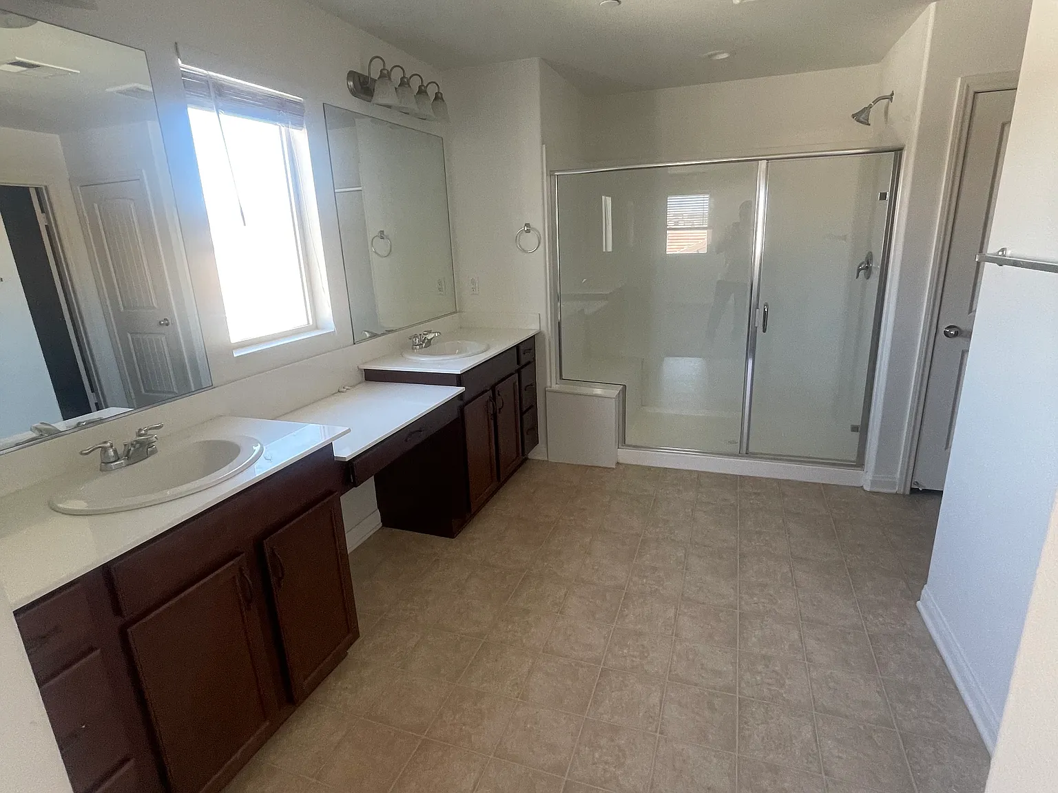 4790 Preston St — Photo 2