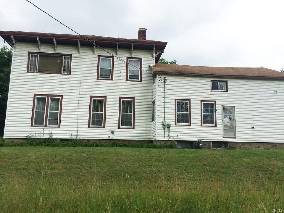 1st image of 599 W Main St