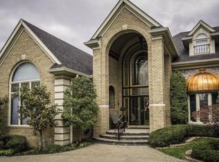 1105 Balmoral Dr, Louisville, KY 40205