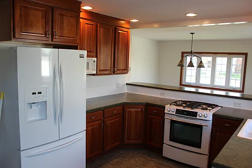 516 Esty St Photo 1