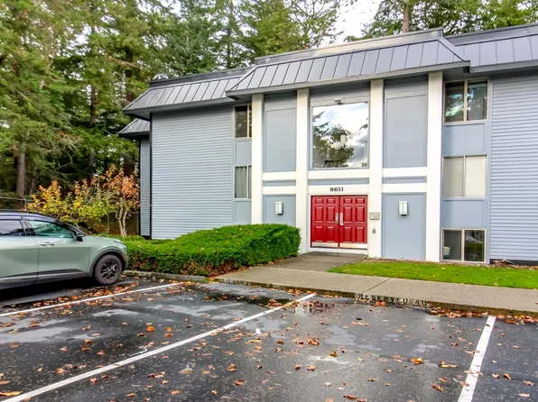 8611 Zircon Drive SW #F2, Lakewood, WA 98498