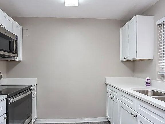 5th image of 8056 34th Ave N