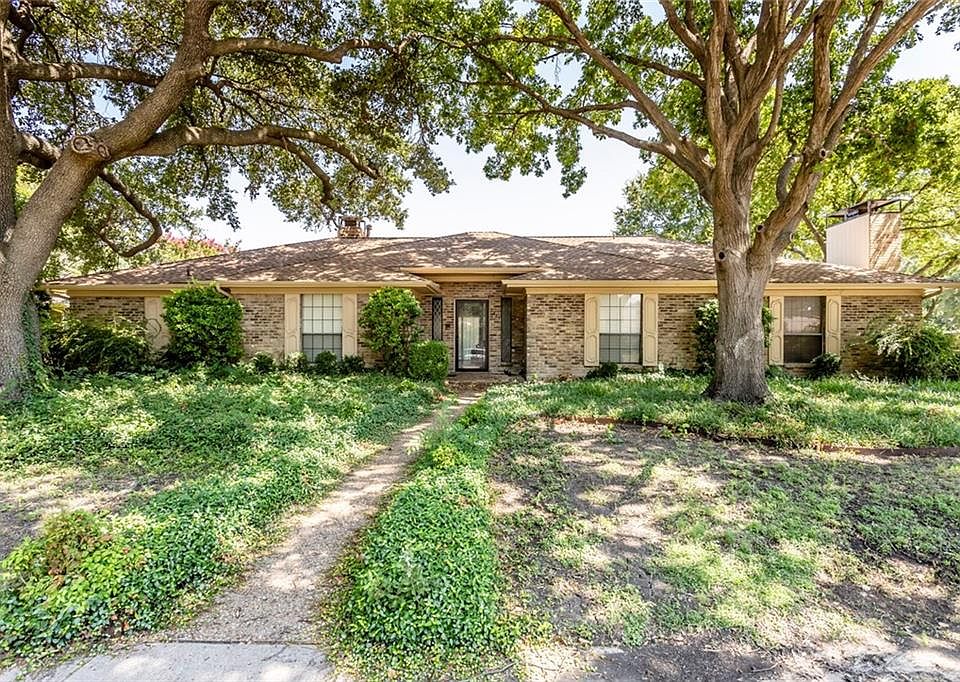1st image of 3523 Interlaken Dr