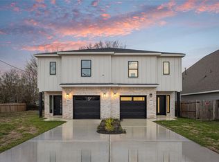 8218 Lawler St #A, Houston, TX 77051