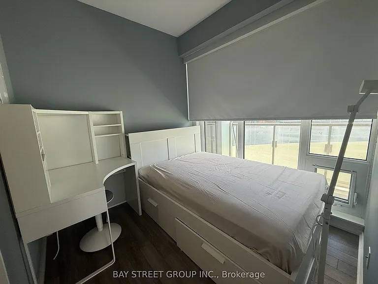 197 Yonge St #1709 — Photo 15