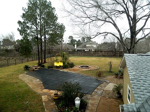 2nd image of 2803 N Saddlebrook Ln