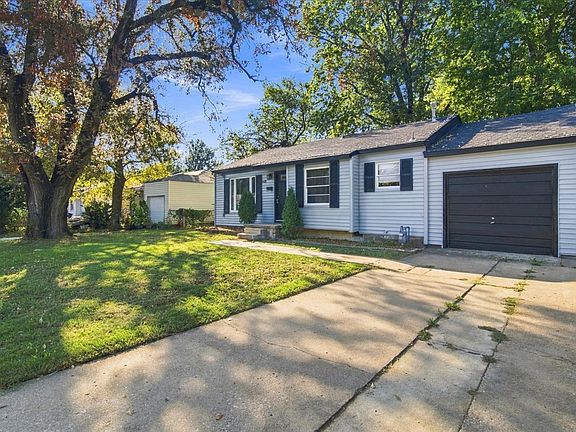 3rd image of 4528 E 4th Pl