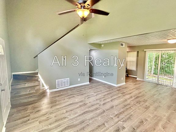 3rd image of 5771 Rock Rd