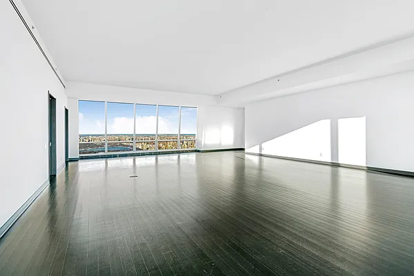 Sold by Compass | media 14