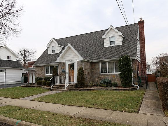 3rd image of 59 Dow Ave