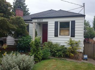 3257 39th Ave SW, Seattle, WA 98116