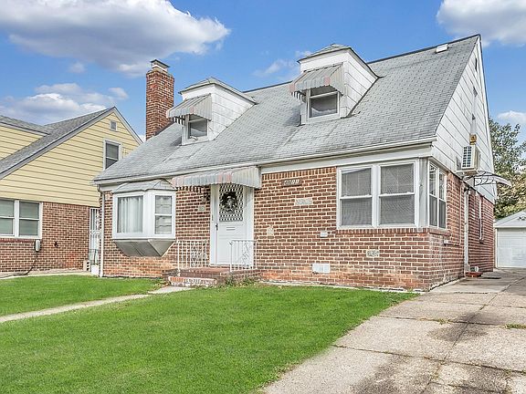 3rd image of 4811 201st St