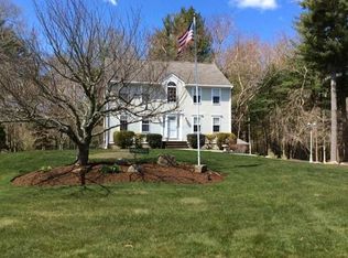 21 Angora Ave, Acushnet, MA 02743