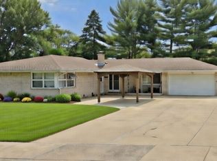 (Undisclosed Address), Waukegan, IL 60085