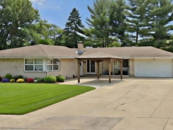 (undisclosed Address), Waukegan, IL 60085