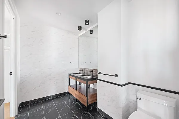 Rented by Living New York | media 17