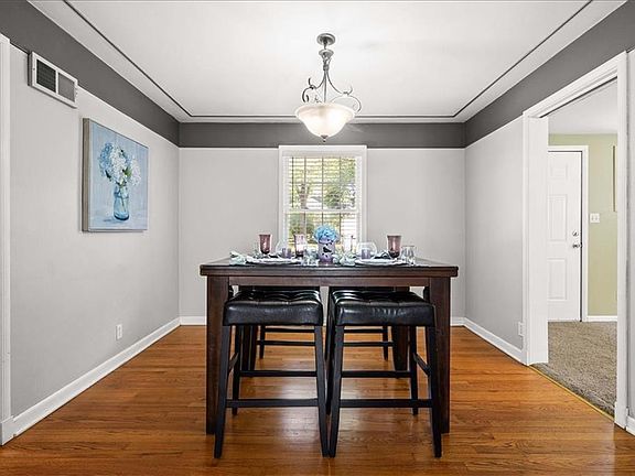 5th image of 5004 W 57th St
