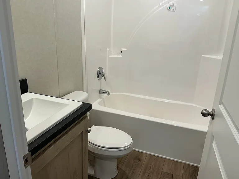 2754 Pear St #128 — Photo 12