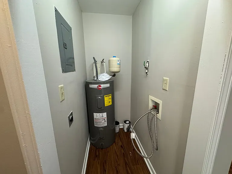 1665 N Webb St — Photo 11