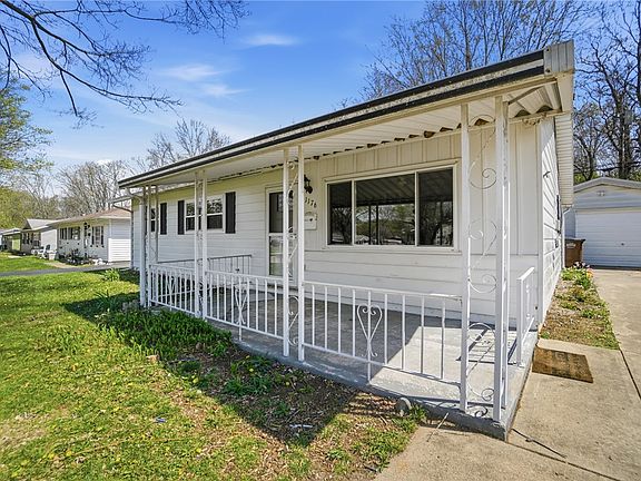 4th image of 1176 Jeanette Dr