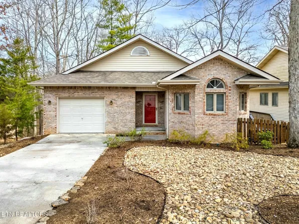 206 Toqua Greens Ln, Loudon, TN 37774