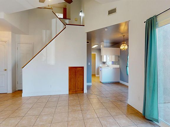 5th image of 4622 W Griffith Way