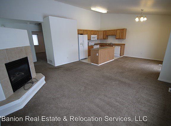 3rd image of 13751 Hunterwood Ln