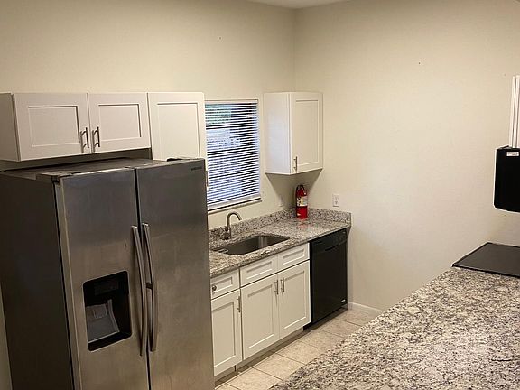 3rd image of 3442 NE 56th Ave