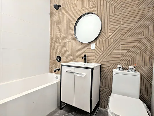 Rented by EXR | media 38