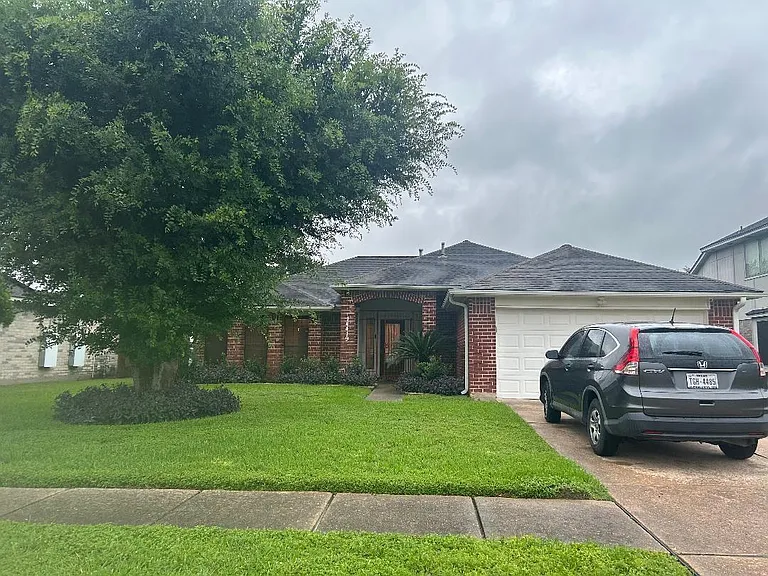 14419 E Glen Willow Rd — Photo 1
