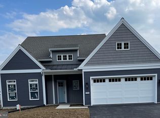 1030 Stanford Dr #155, Lebanon, PA 17042