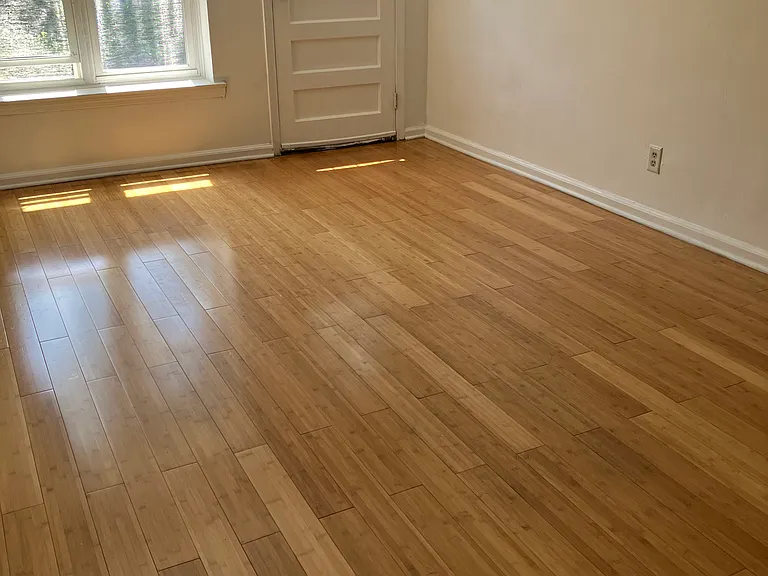 200th St — Photo 6