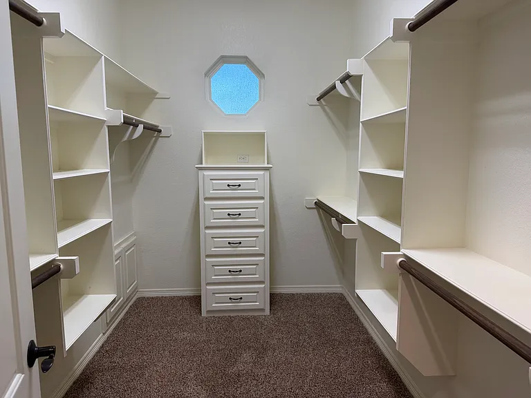 2303 High View Dr — Photo 45